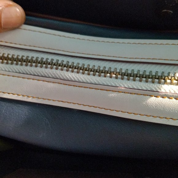 MTO COACH ROGUE 25 - Picture 4 of 12